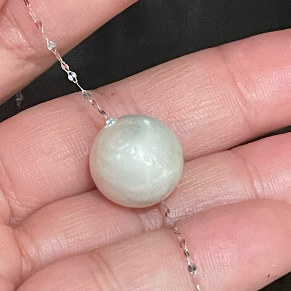 🛑 SOLD 🛑 Genuine Natural South Sea Pearl Bluish White Round 13.7mm in 18k WG - Picture 3 of 9